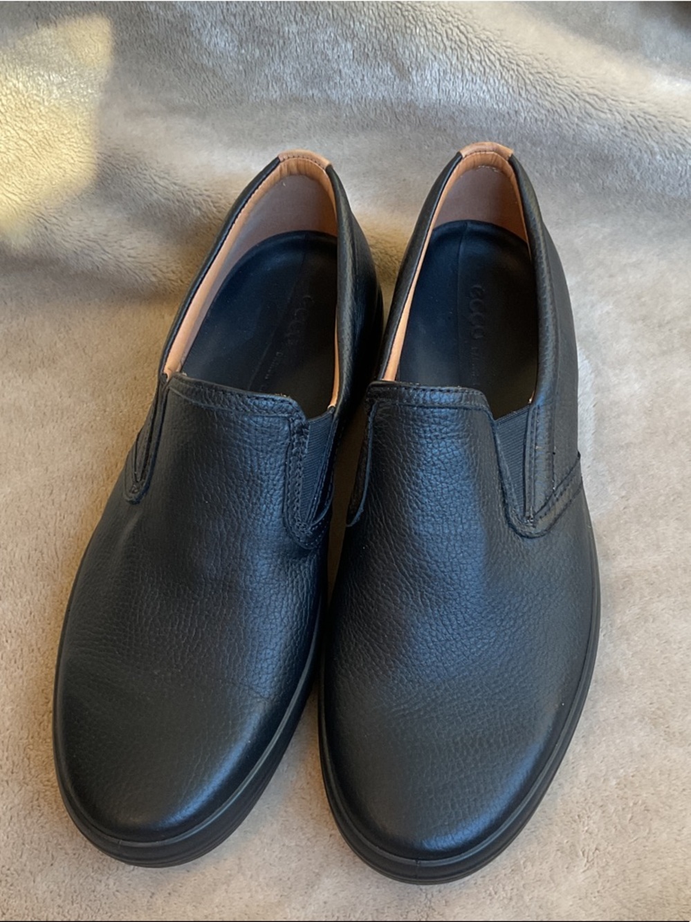Ecco Men's Soft 7 Black Slip-On Leather Sneakers size 46